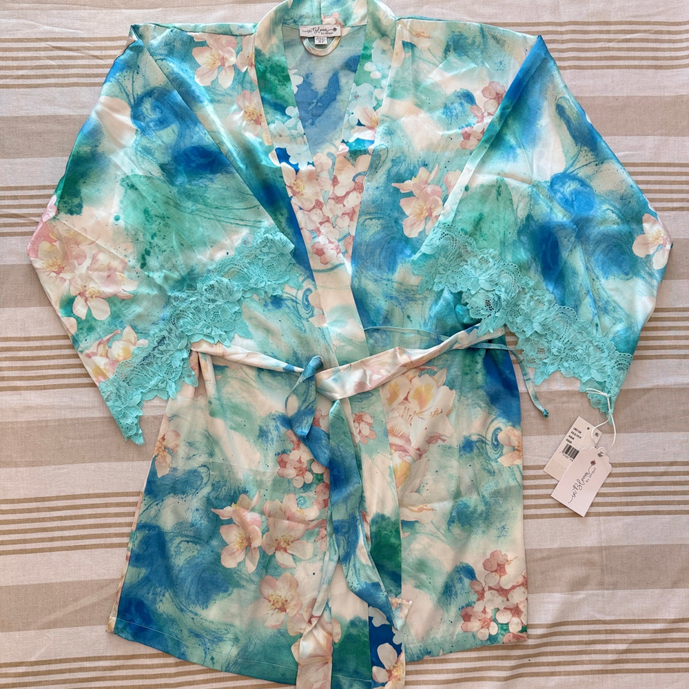 In Bloom By Jonquil NWT | Aqua blue Casablanca Floral Satin Wrap Robe | size XS
